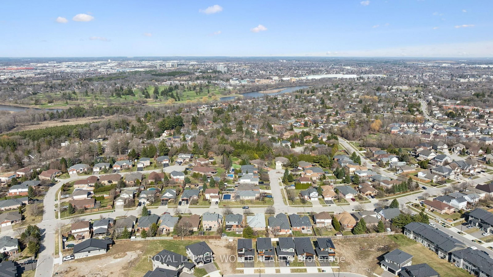 40 Moon Crescent - Photo 32