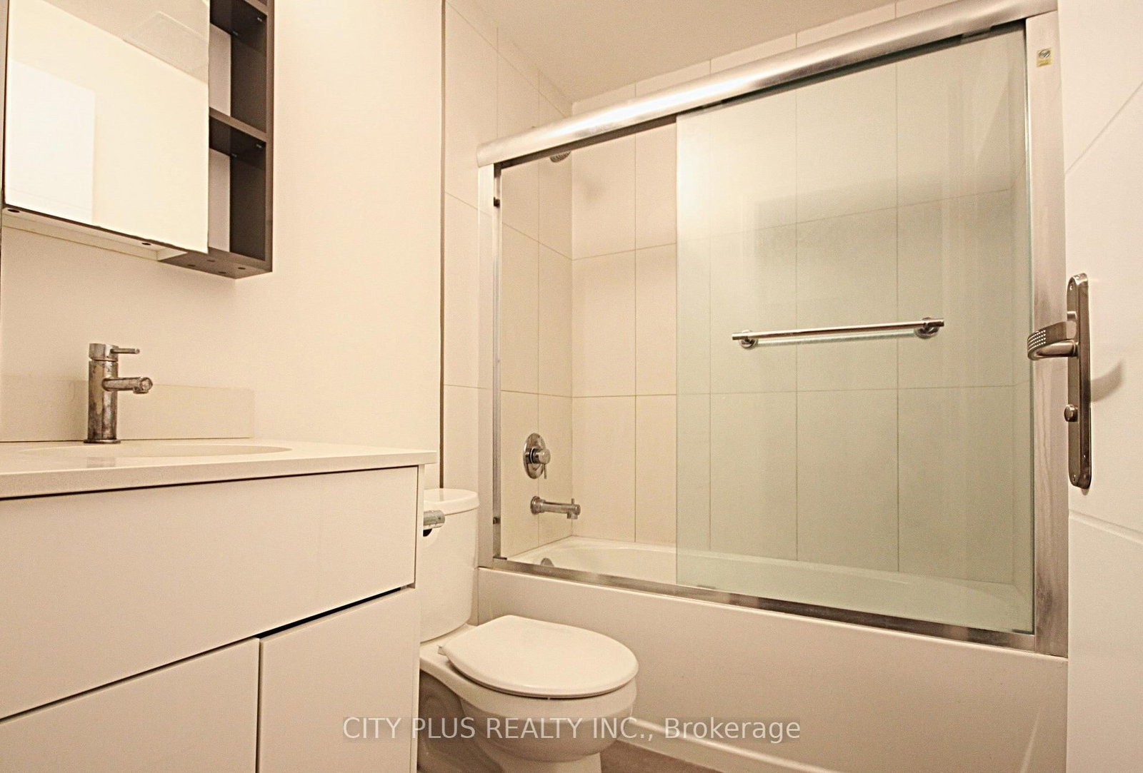 60 Frederick Street, Unit 1009 - Photo 18
