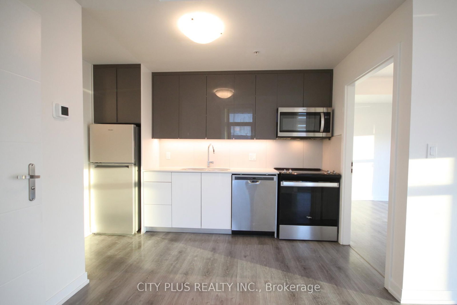 60 Frederick Street, Unit 1009 - Photo 8