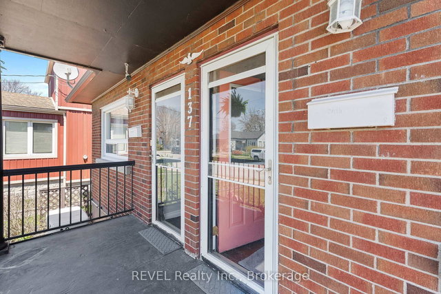 137 Wellington Street