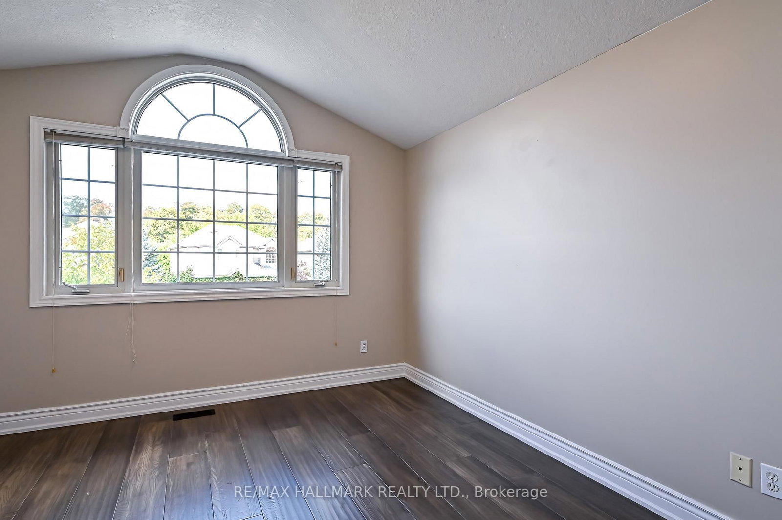 103 Winifred Street - Photo 17