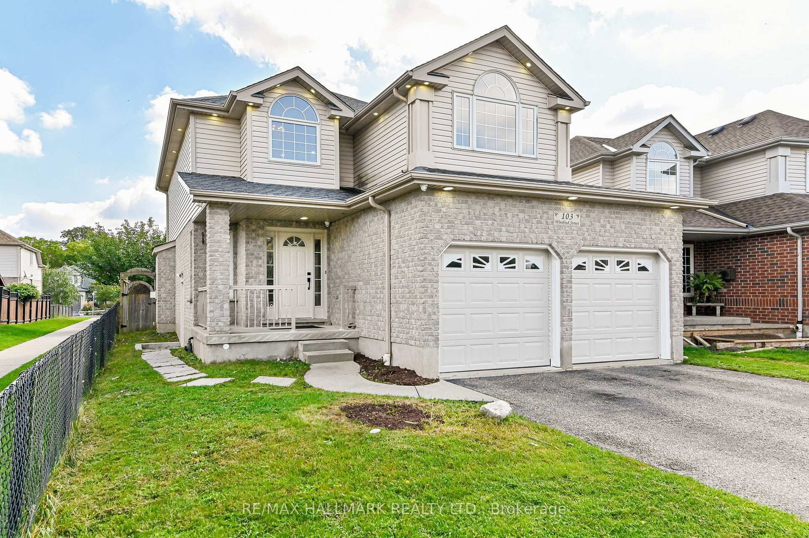 103 Winifred Street - Photo 2