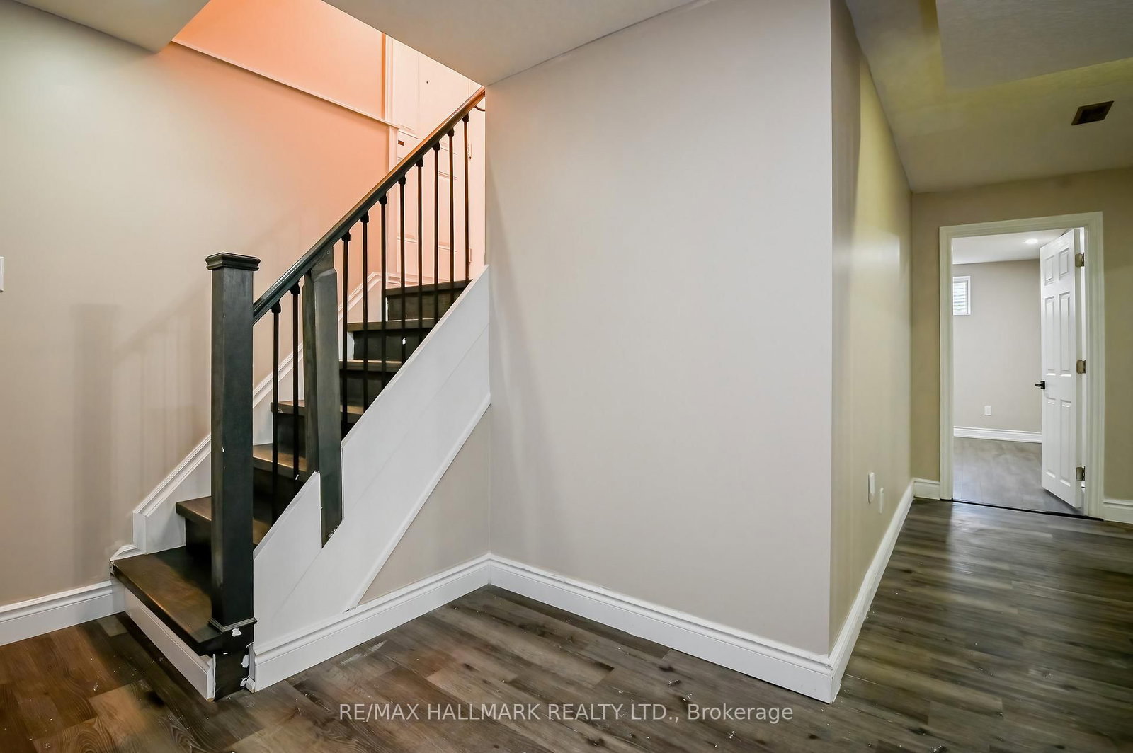 103 Winifred Street - Photo 35