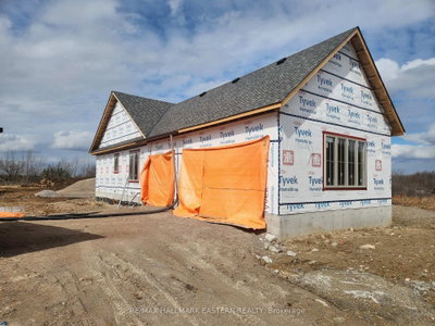 44 Almeara Drive • Otonabee-South Monaghan, ON photo 6