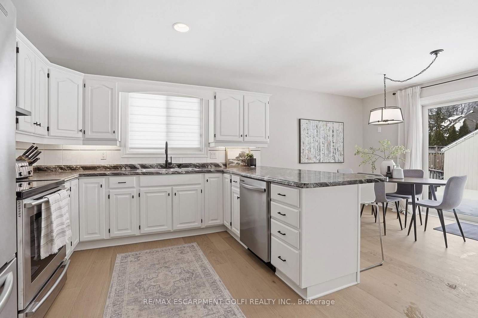 Detached House for sale at 181 Lawrence Lane, Pelham, Ontario, L0S 1E4 - Fonthill - MLS: X12982532