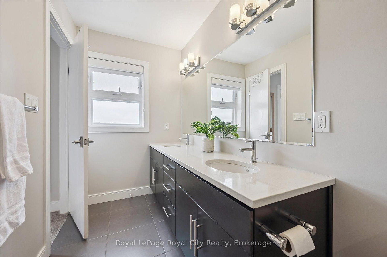 60 Arkell Road, Unit 25 - Photo 29