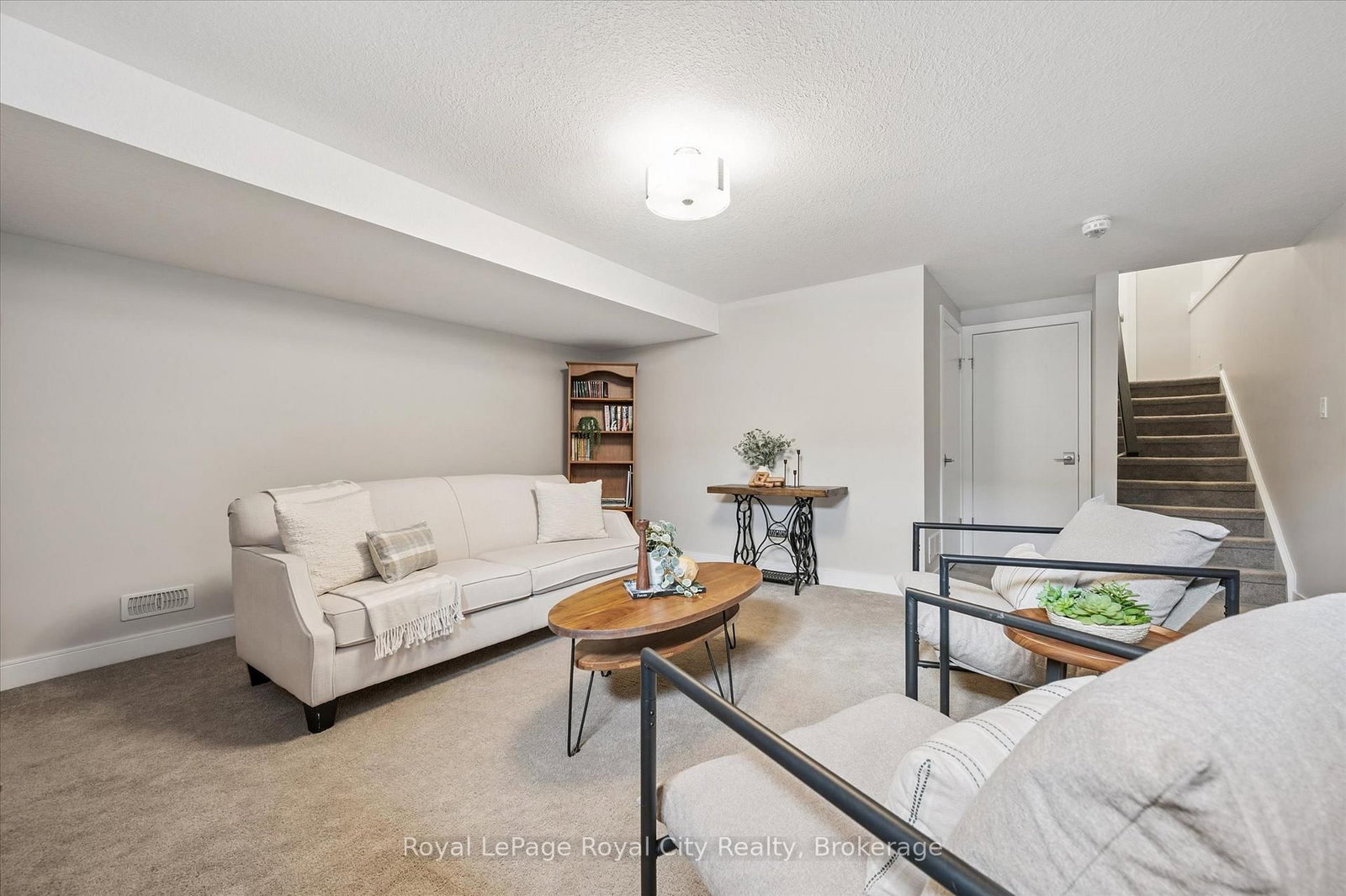 60 Arkell Road, Unit 25 - Photo 41