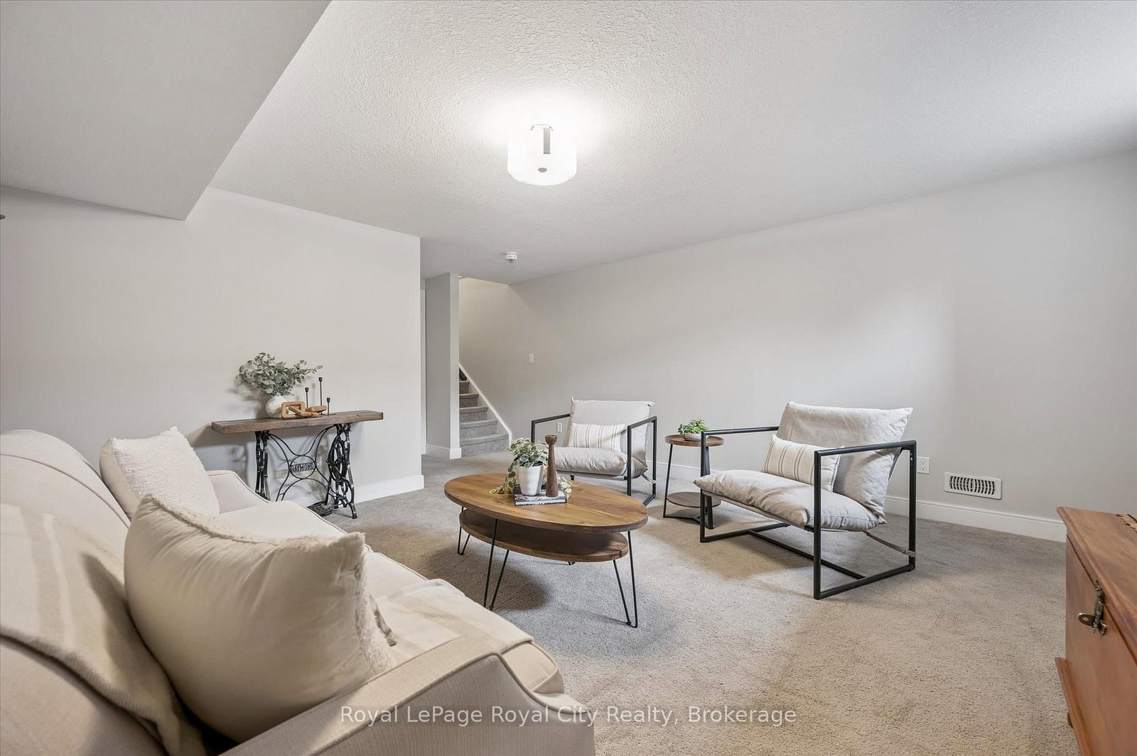 60 Arkell Road, Unit 25 - Photo 42