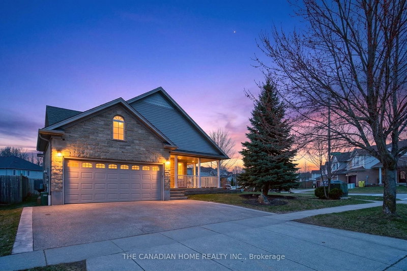 339 Kerwood Dr, Cambridge, Ontario