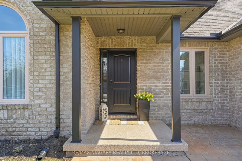 858 Canada Dr, Fort Erie, L2A 6E9 | Image 3