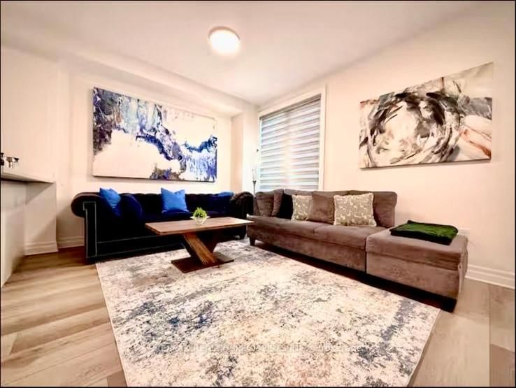 7481 Splendour Drive - Photo 5