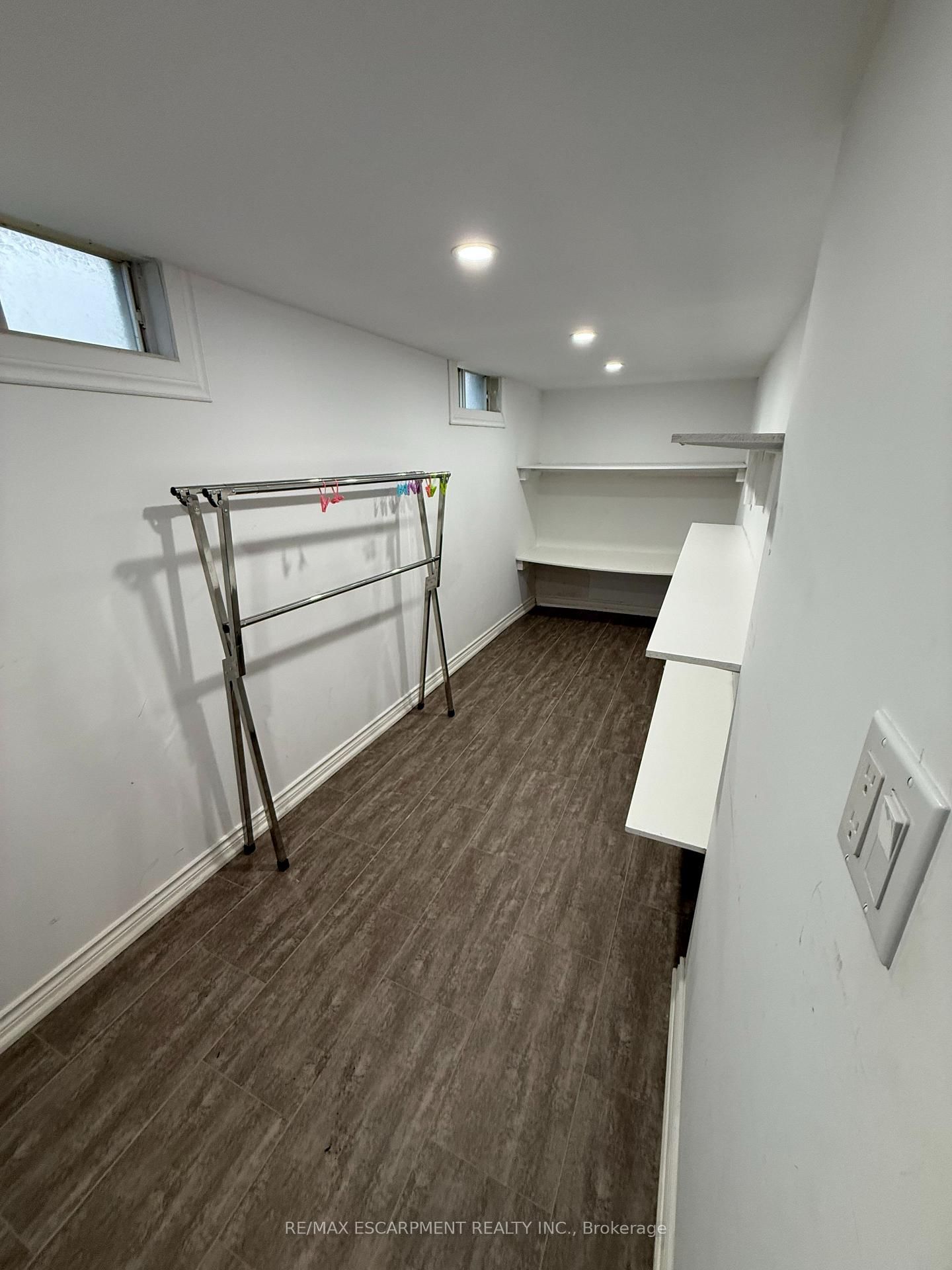 79 Castlefield Drive, Unit Basement - Photo 20