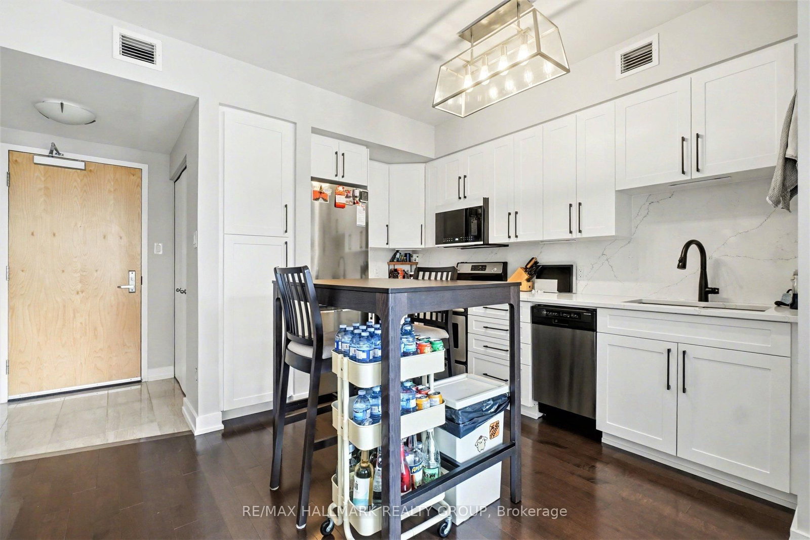 40 Nepean Street, Unit 1502 - Photo 10