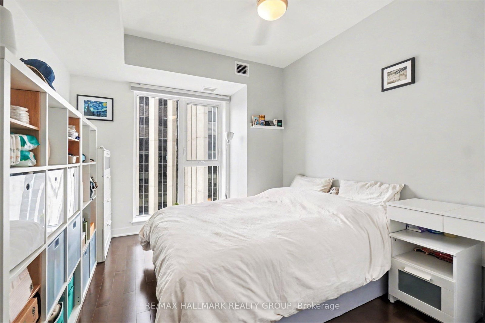 40 Nepean Street, Unit 1502 - Photo 14