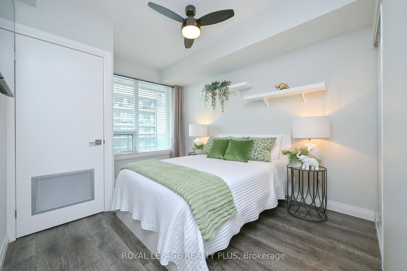 53 Arthur Street S, Unit 614 - Photo 12