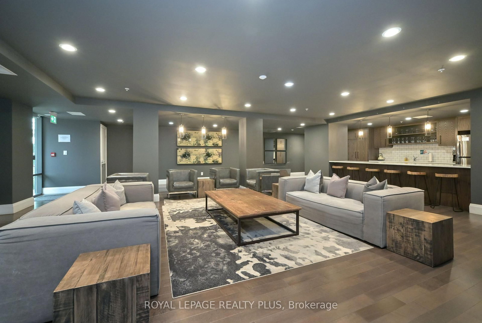 53 Arthur Street S, Unit 614 - Photo 31