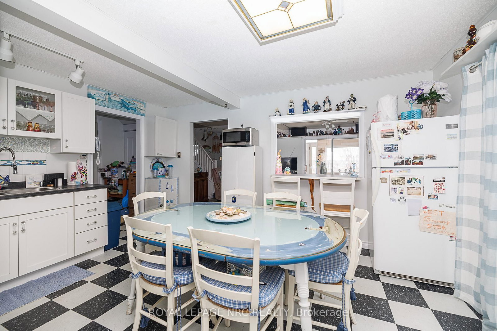 Detached House for sale at 3840 Terrace Lane, Fort Erie, Ontario, L0S 1B0 - Crystal Beach - MLS: X12982842