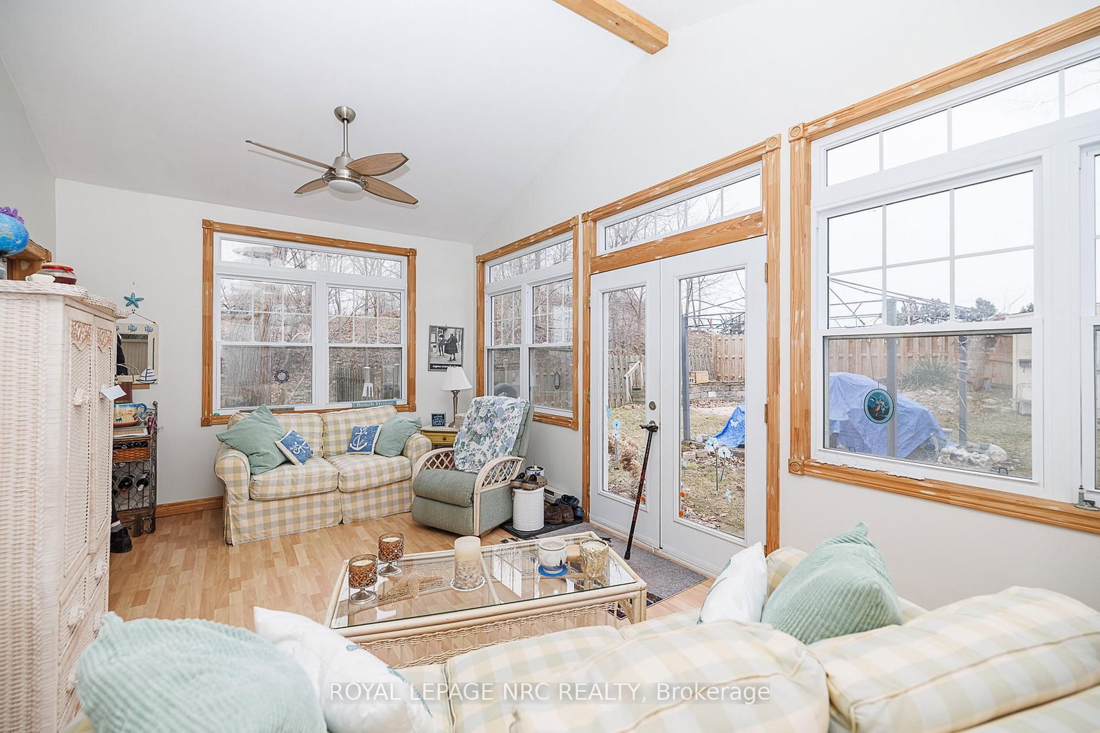 Detached House for sale at 3840 Terrace Lane, Fort Erie, Ontario, L0S 1B0 - Crystal Beach - MLS: X12982842