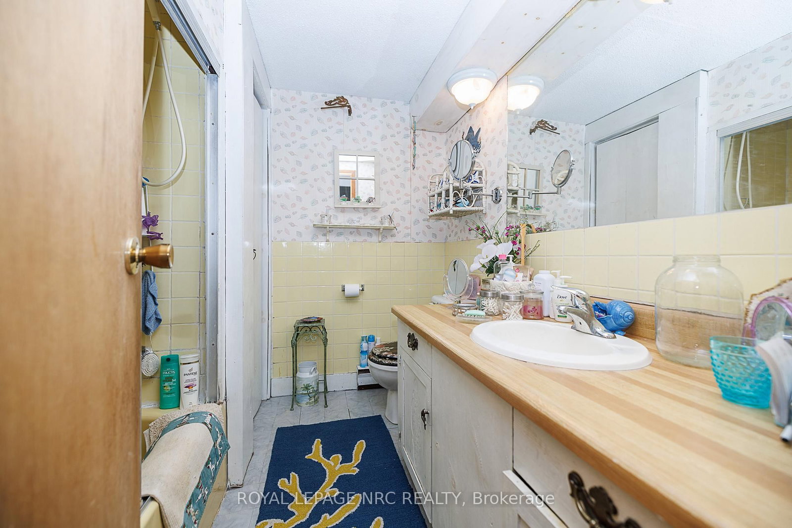 Detached House for sale at 3840 Terrace Lane, Fort Erie, Ontario, L0S 1B0 - Crystal Beach - MLS: X12982842