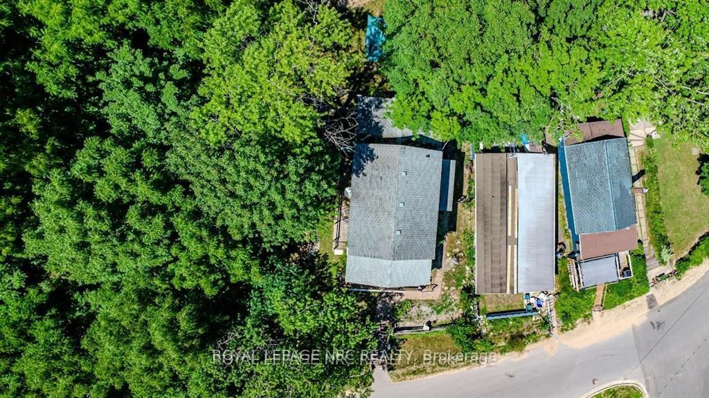 Detached House for sale at 3840 Terrace Lane, Fort Erie, Ontario, L0S 1B0 - Crystal Beach - MLS: X12982842