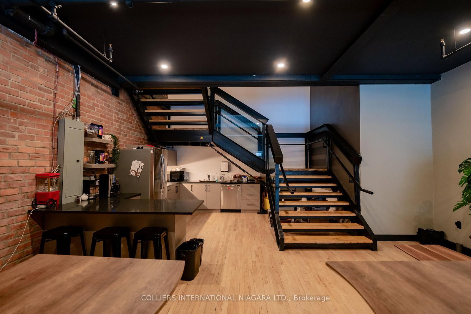 45 James Street - Photo 4