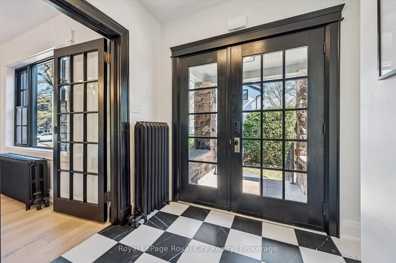 87 University Ave W, Guelph, N1G 1P1 | Image 3