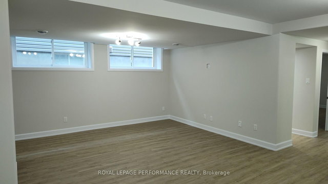 1223A Montblanc Crescent