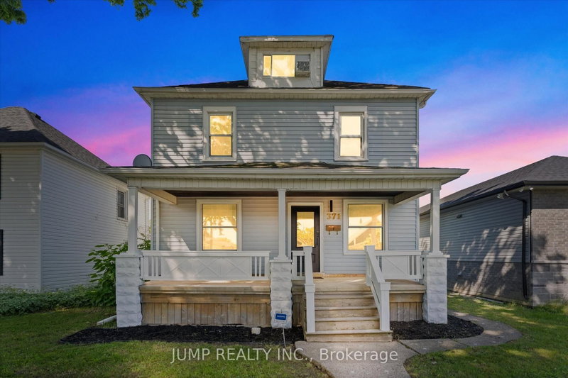 371 Curry Avenue, Windsor