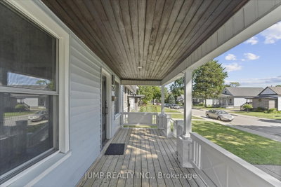 371 Curry Avenue — photo 6