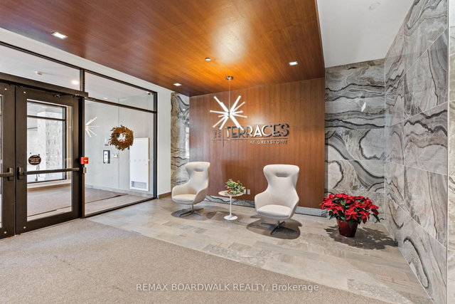 603 - 570 De Mazenod Avenue