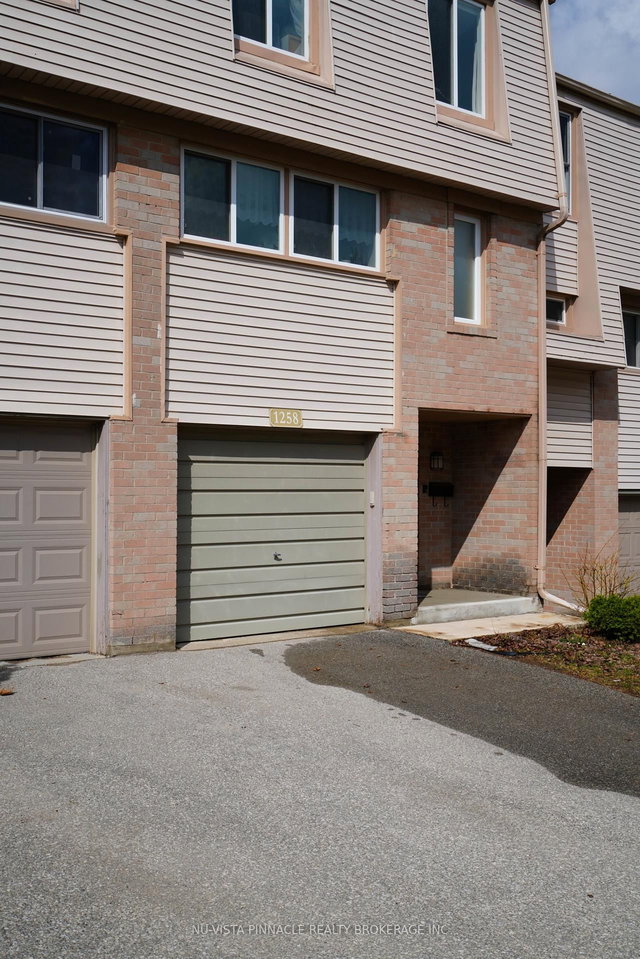 35 - 1258 Limberlost Road