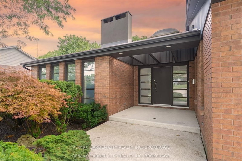 86 Tremont Dr, St. Catharines, L2R 3B2 | Image 2