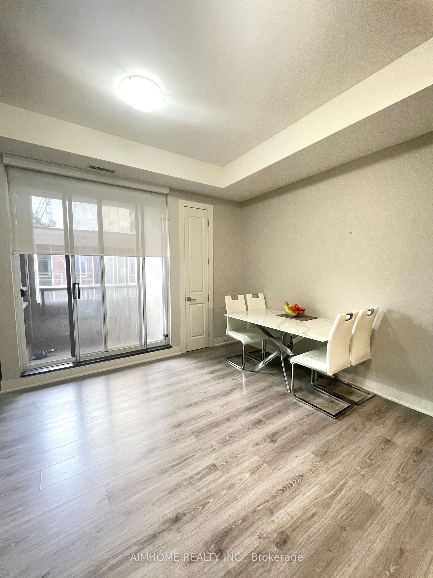 150 Main Street W, Unit 509 - Photo 5