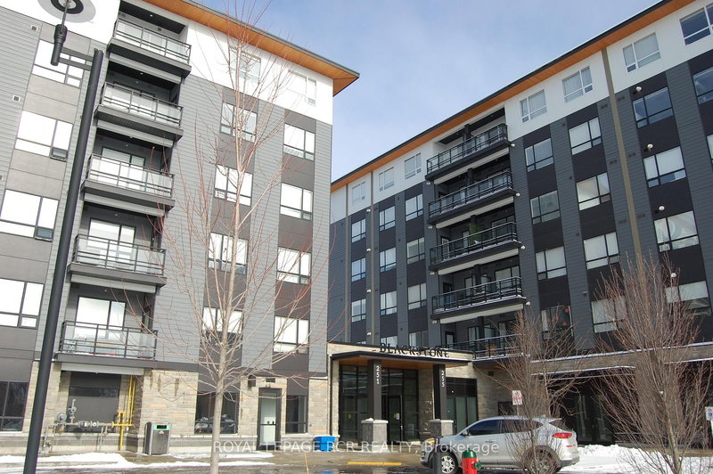 home for sale on 505-247 Northfield Drive E