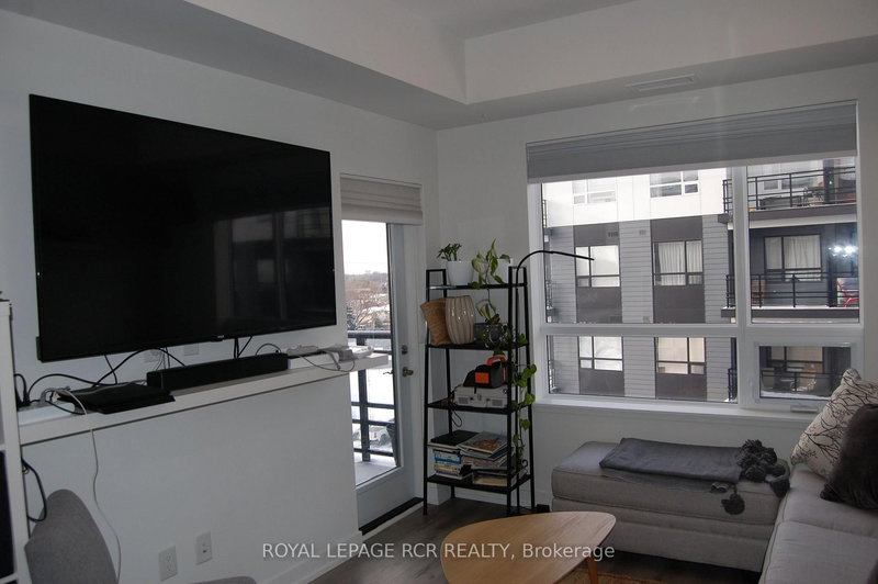 505 - 247 Northfield Dr E, Waterloo, N2K 0H1 | Image 3