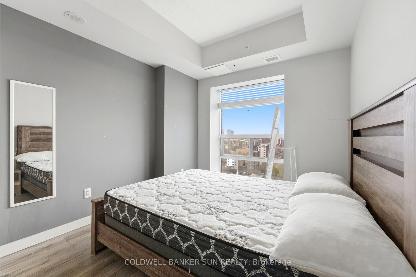 318 SPRUCE Street, Unit 1308 - Photo 23