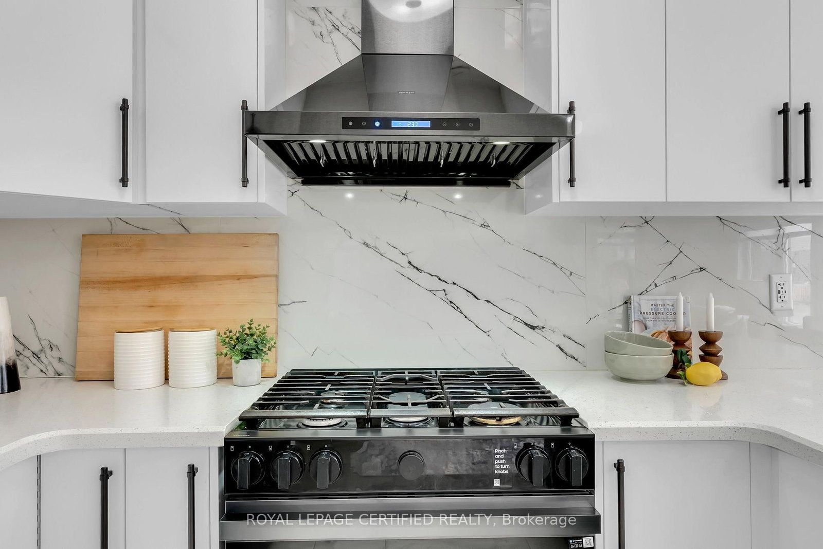 16 Dennis Avenue - Photo 18