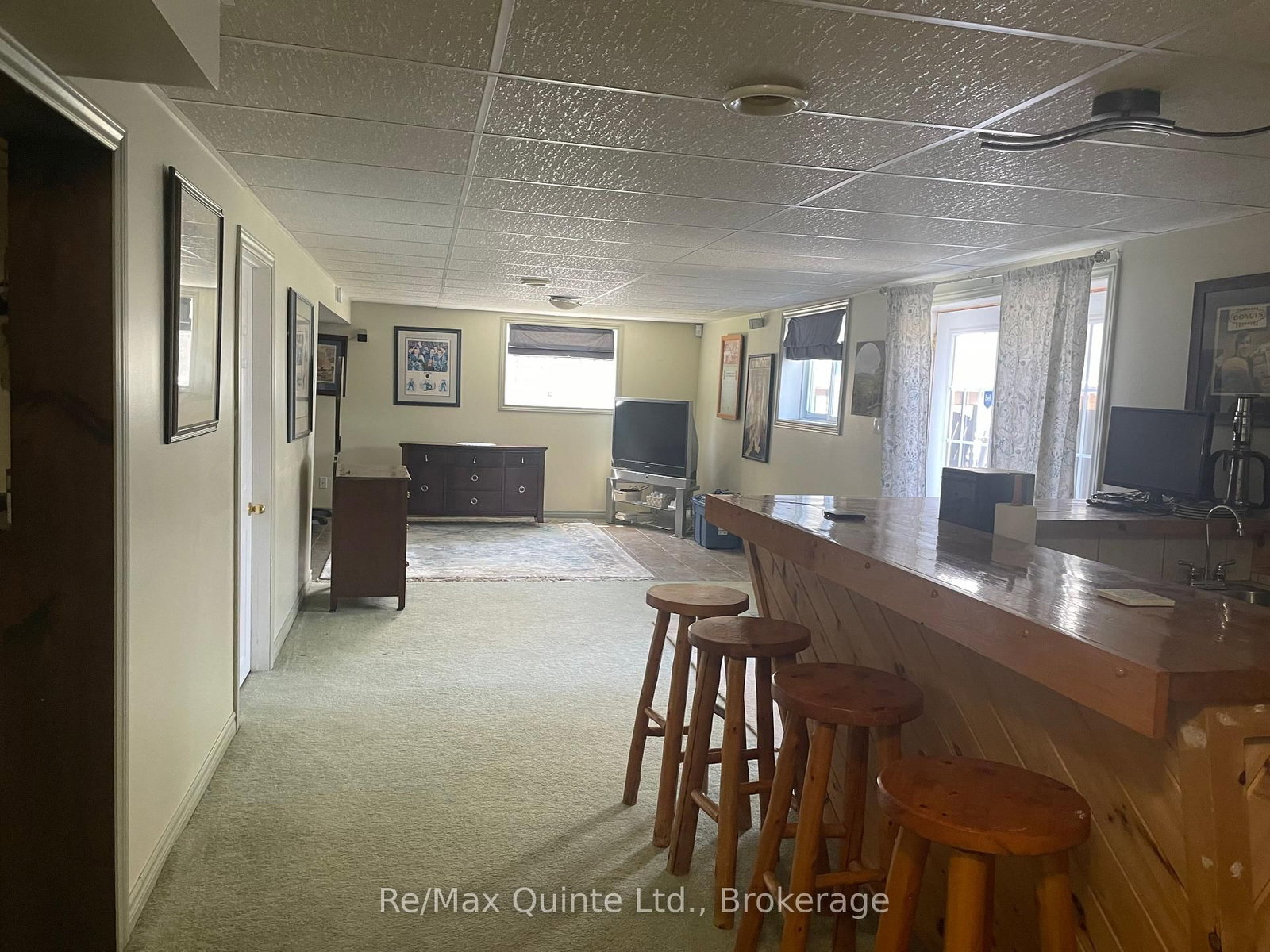 1752 County Road 3 • Prince Edward County, ON photo 17