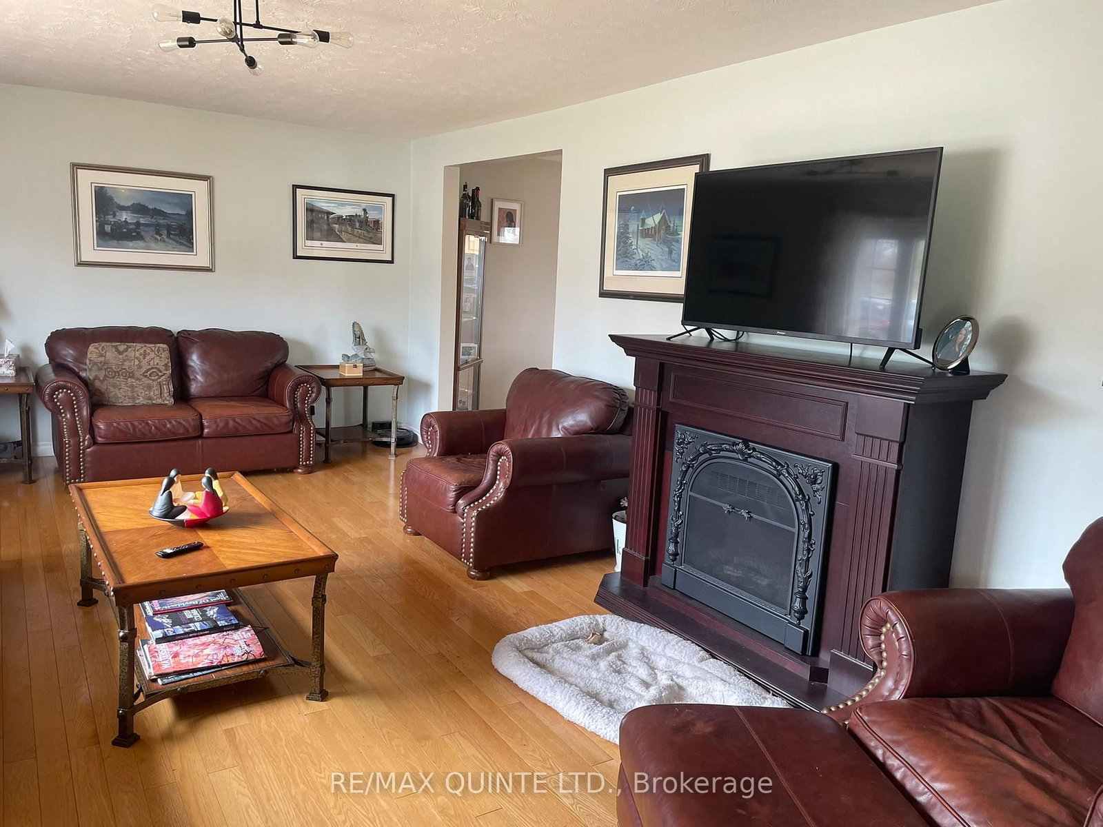 1752 County Road 3 • Prince Edward County, ON photo 6