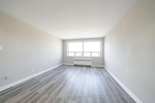 347D - 468 Ottawa Street