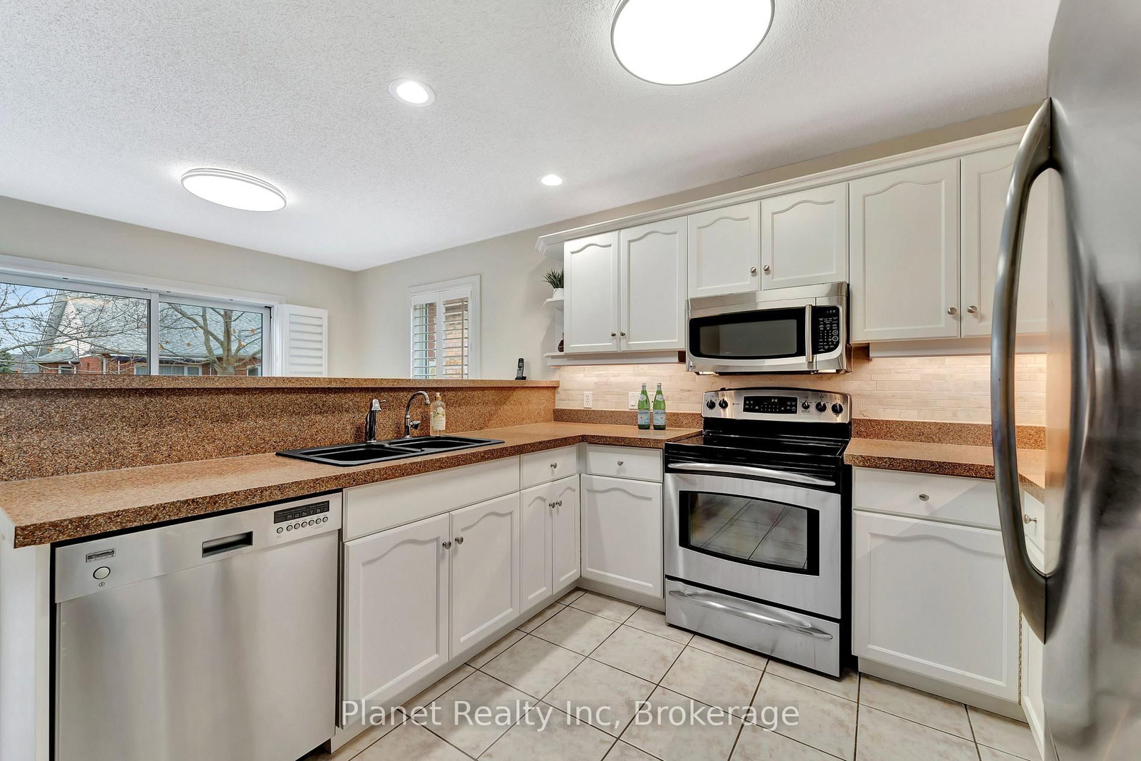 16 Winterberry Lane - Photo 6