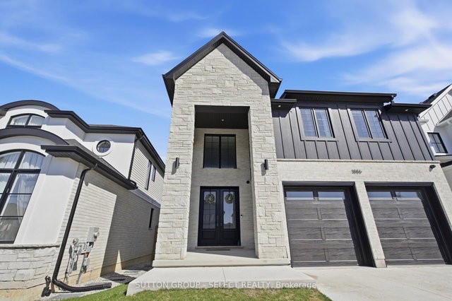 1886 Fountain Grass Drive