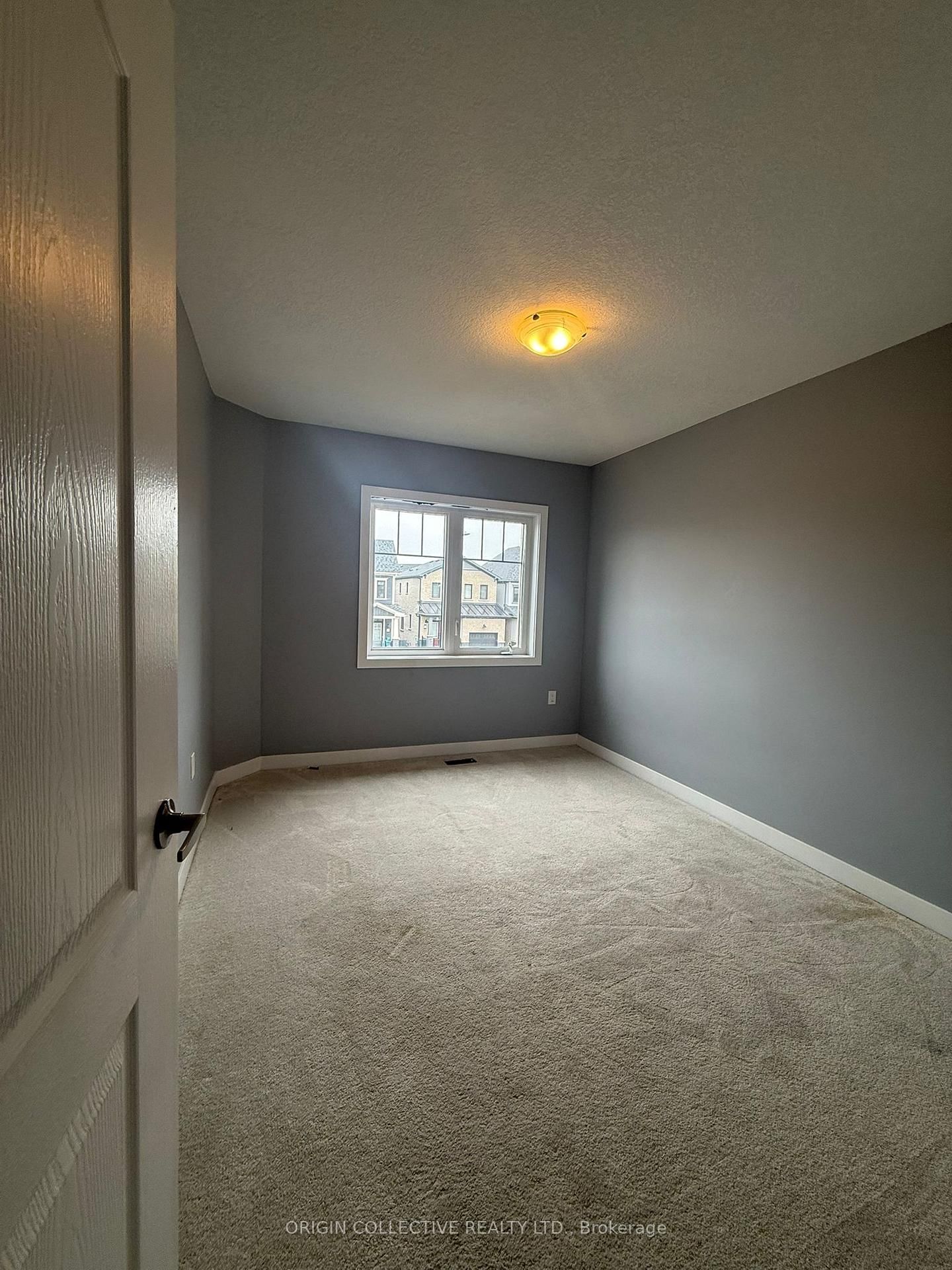 117 Keelson Street N - Photo 13