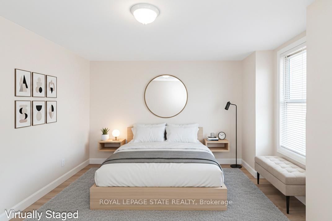 Detached House for sale at 60 Keith Street, Hamilton, Ontario, L8L 3S3 - Industrial Sector - MLS: X12983294