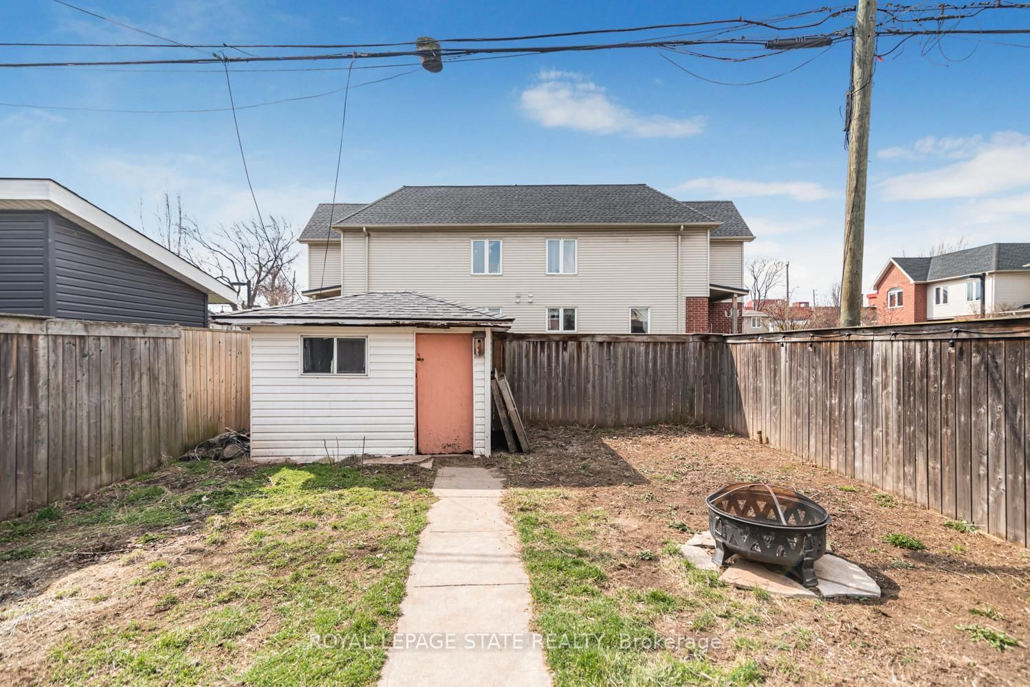 Detached House for sale at 60 Keith Street, Hamilton, Ontario, L8L 3S3 - Industrial Sector - MLS: X12983294