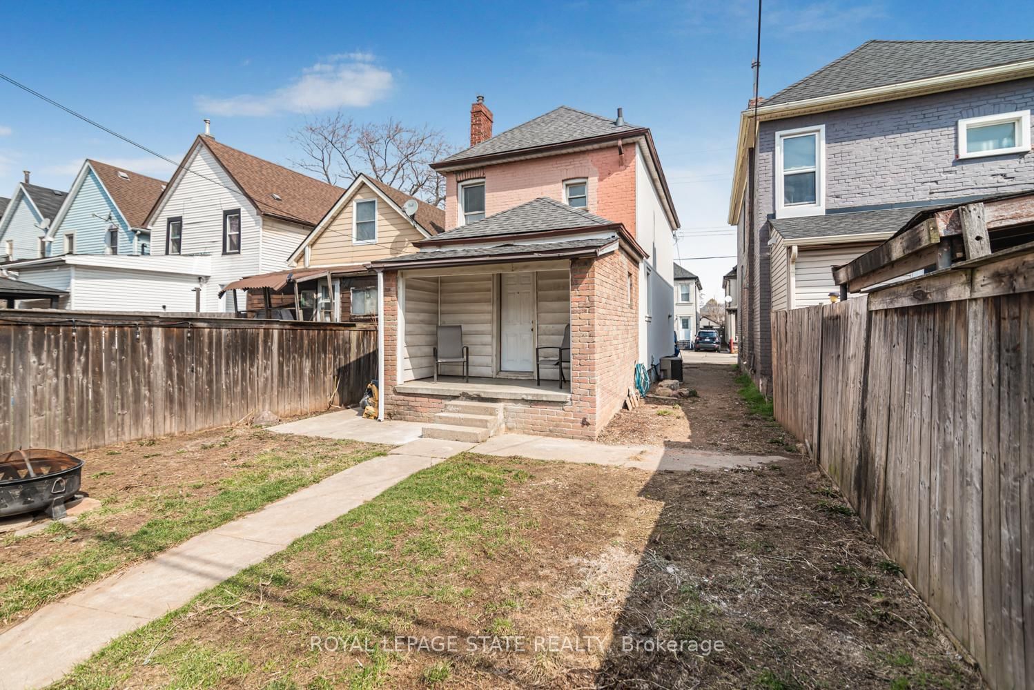 Detached House for sale at 60 Keith Street, Hamilton, Ontario, L8L 3S3 - Industrial Sector - MLS: X12983294