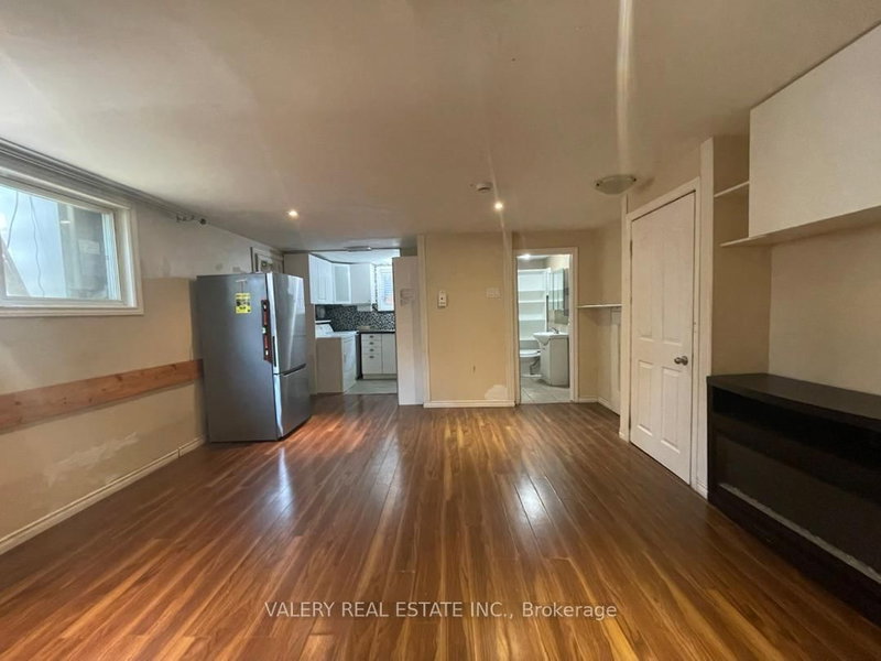 2 - 176 Fennell Ave E, Hamilton, L9A 1S3 | Image 2