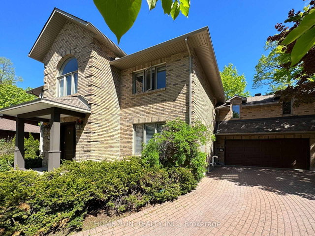 35 BLUE HERON Court
