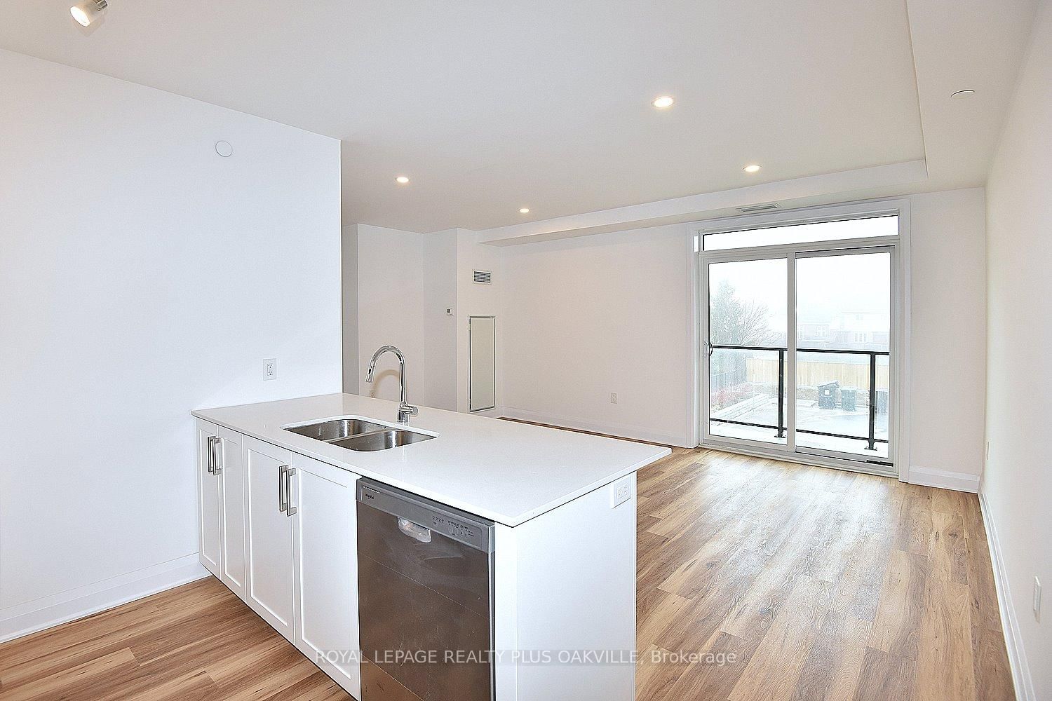1936 Rymal Road E, Unit 219 - Photo 16