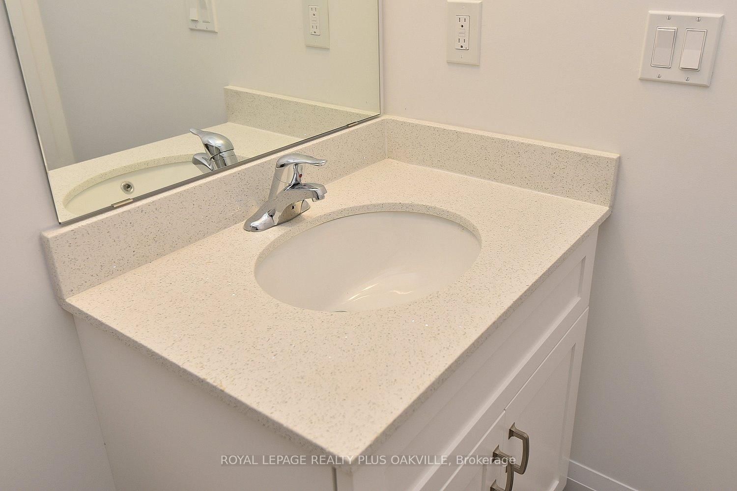 1936 Rymal Road E, Unit 219 - Photo 24